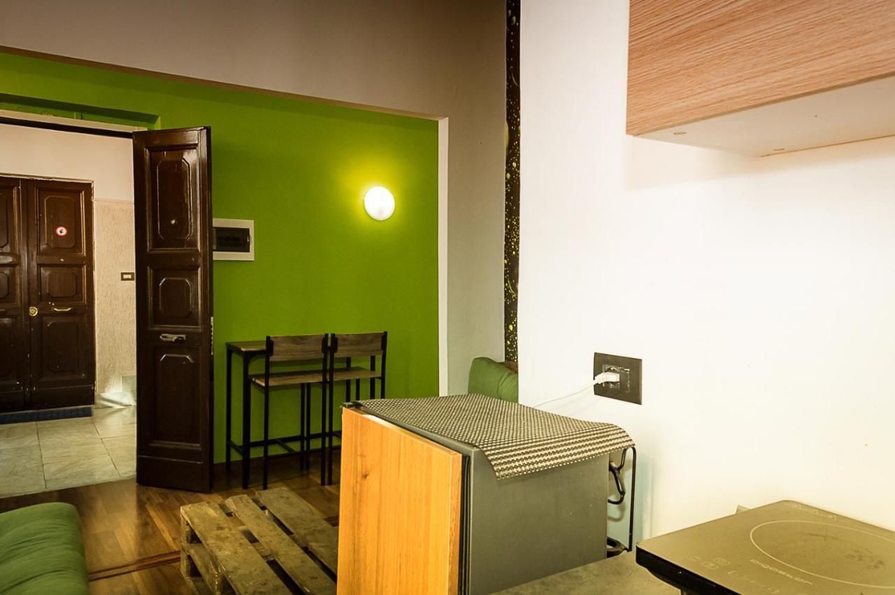 Backpackers Piramide Hostel *